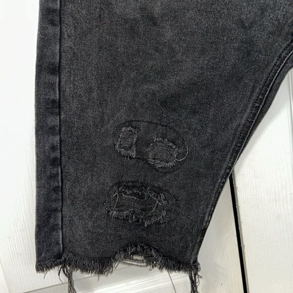 Smoke Rise Men’s Black Jeans Distressed Shorts(Size 36) - Picture 8 of 11